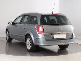 Opel Astra - 2009