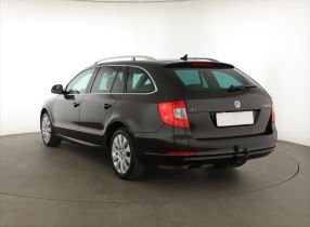 Škoda Superb - 2012