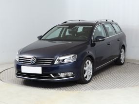 Volkswagen Passat - 2012