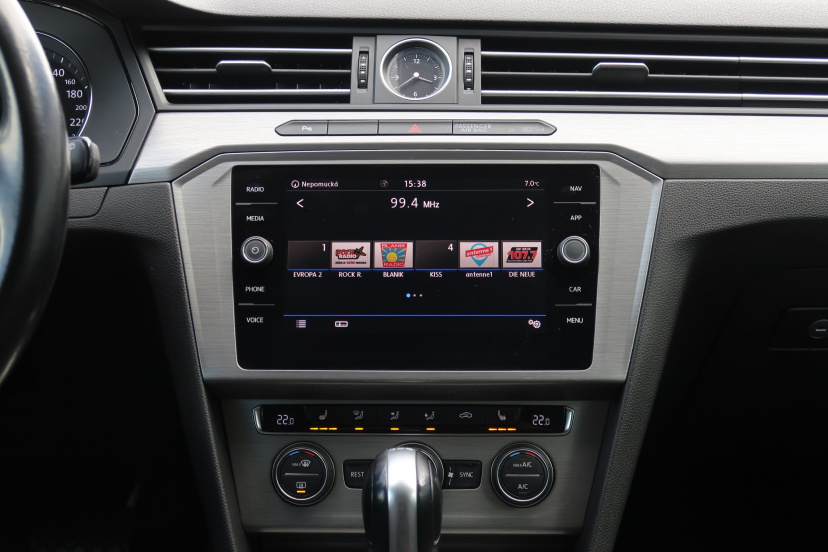 Volkswagen Passat, 2018
