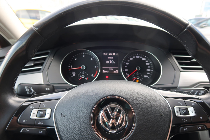 Volkswagen Passat, 2018
