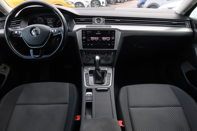 Volkswagen Passat, 2018