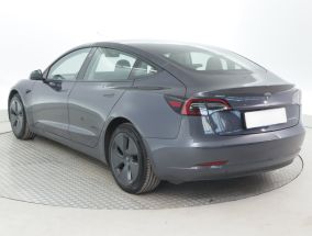 Tesla Model 3 - 2021