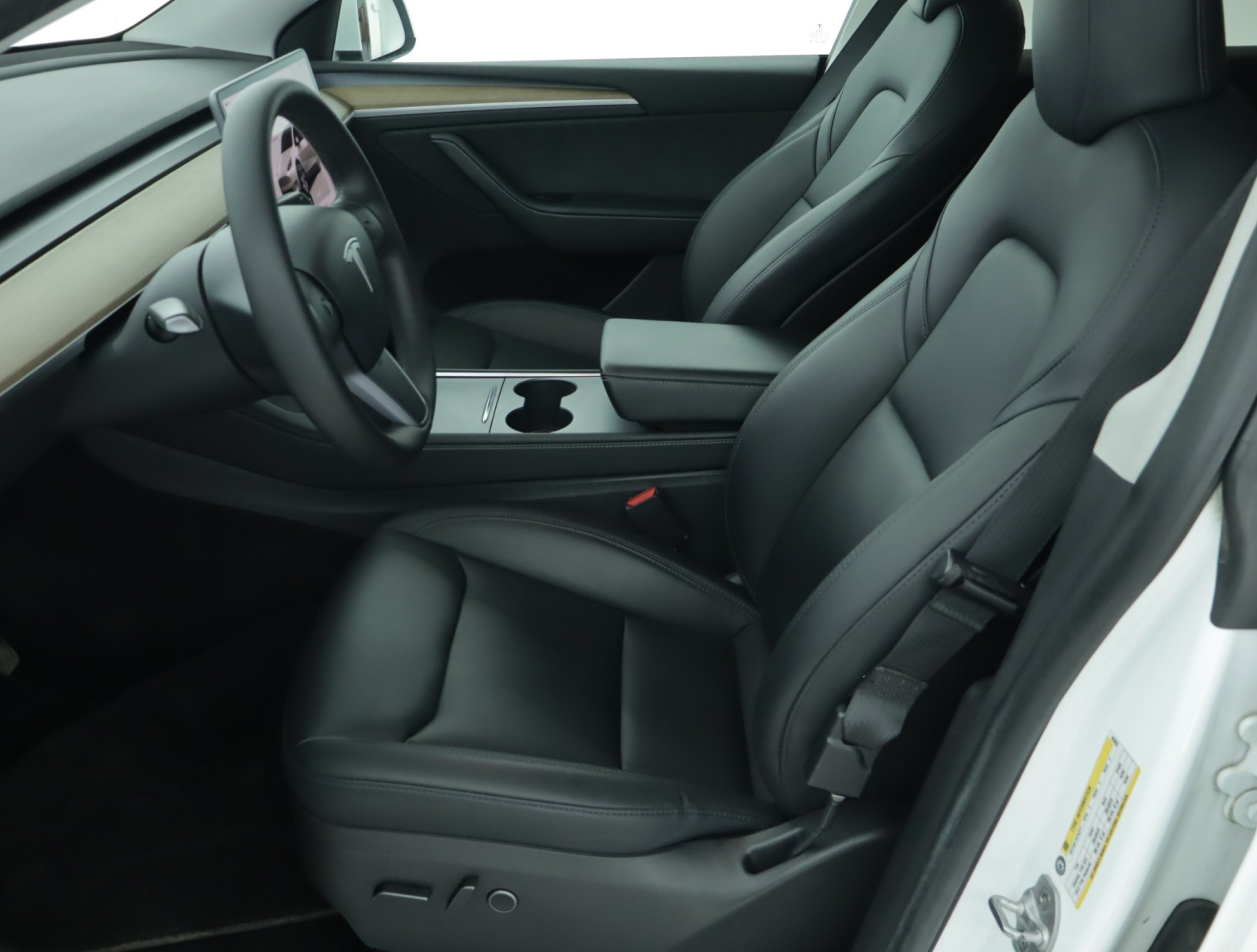 Tesla Model Y - 2022