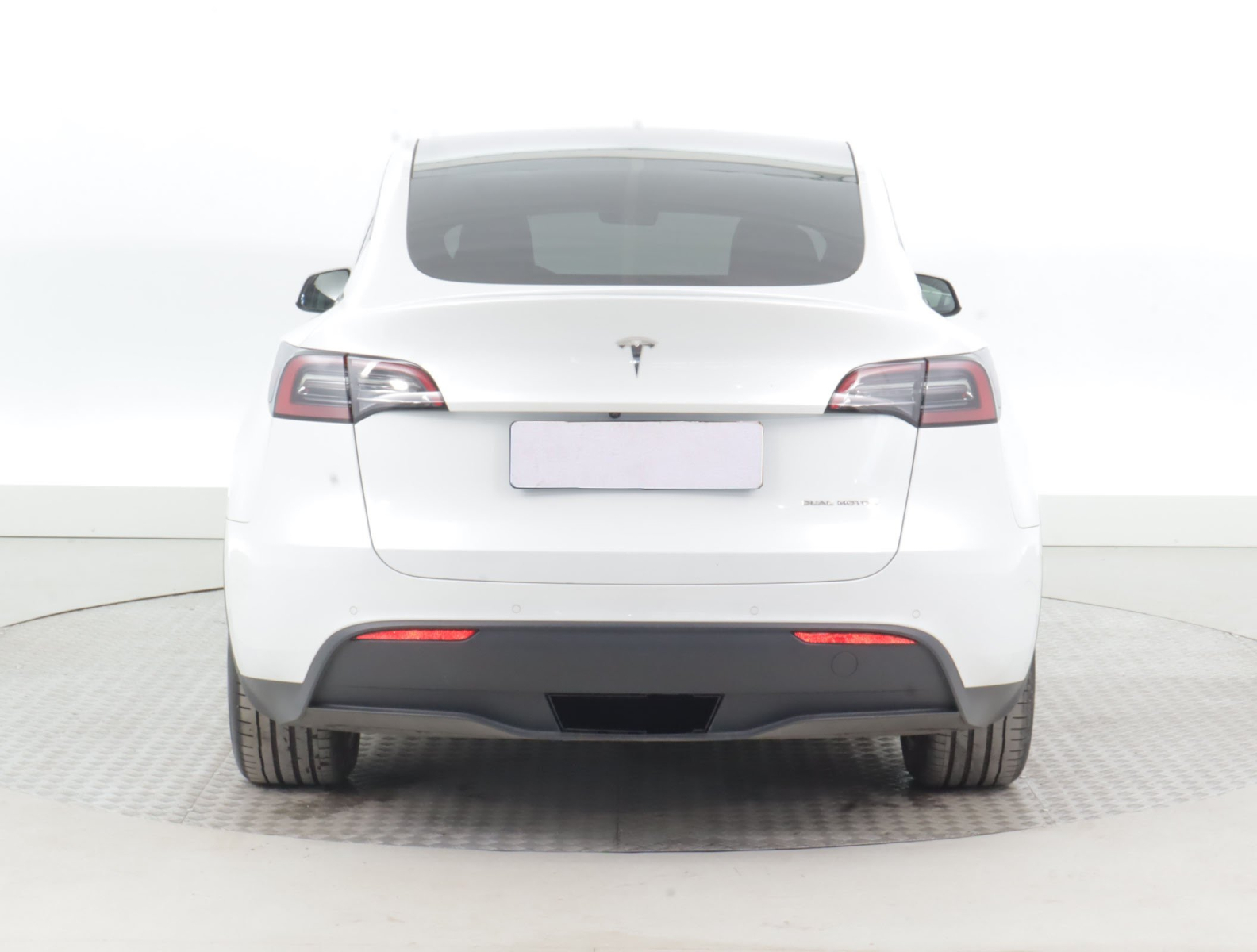 Tesla Model Y - 2022
