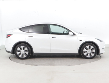 Tesla Model Y - 2022
