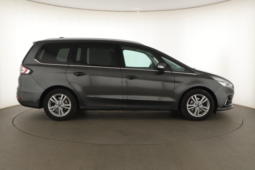 Ford Galaxy, 2021