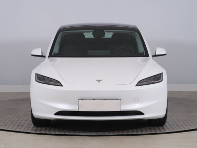 Tesla Model 3 - 2024