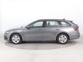 Škoda Octavia - 2023