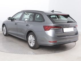 Škoda Octavia - 2023