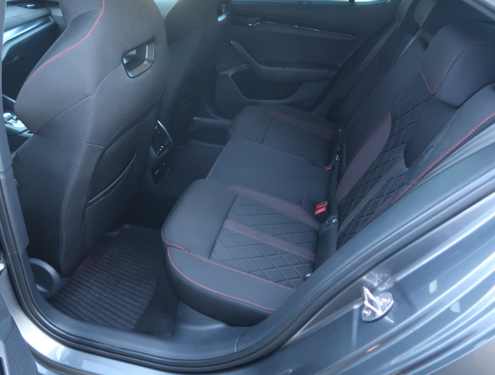 Škoda Octavia - 2023