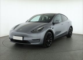 Tesla Model Y - 2023