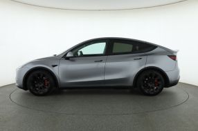 Tesla Model Y - 2023