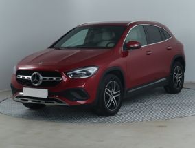 Mercedes-Benz GLA - 2022