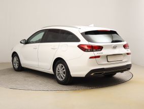 Hyundai i30 - 2021