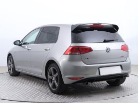 Volkswagen Golf - 2013