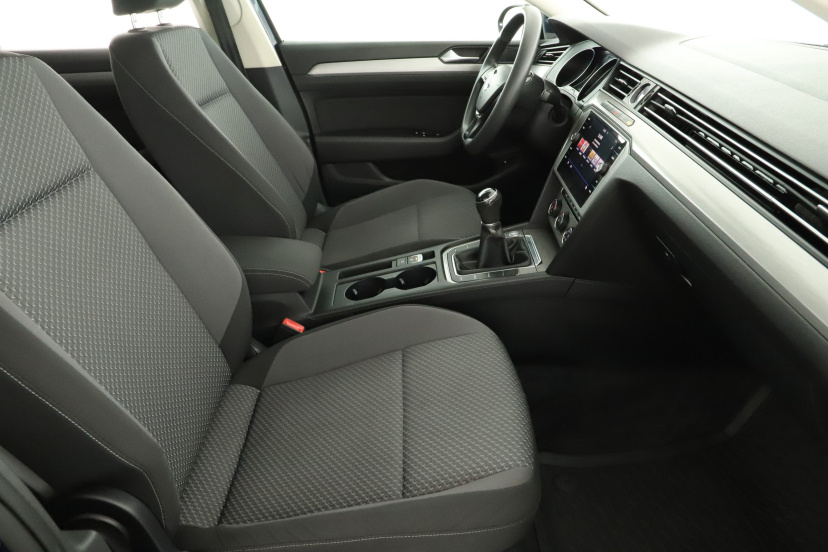 Volkswagen Passat, 2018