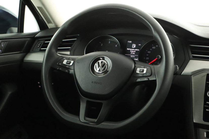 Volkswagen Passat, 2018