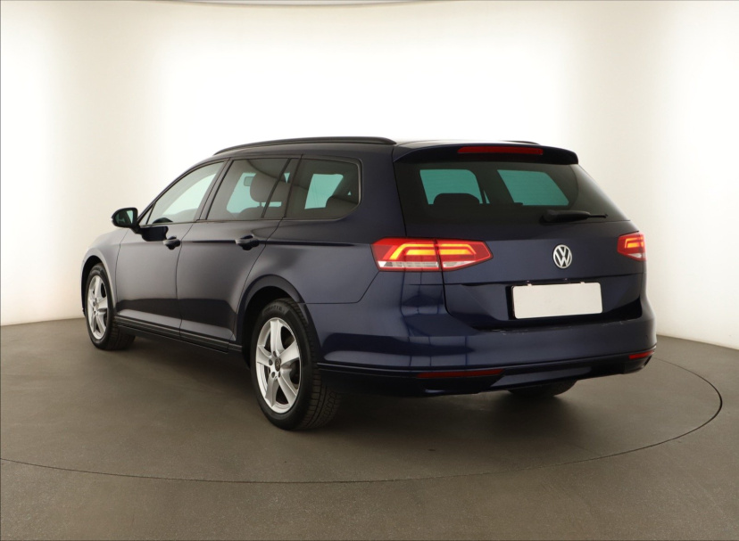 Volkswagen Passat, 2018