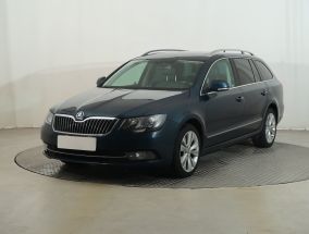 Škoda Superb - 2013