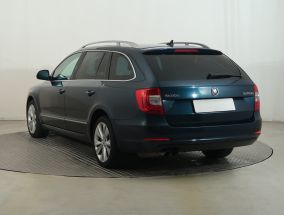 Škoda Superb - 2013