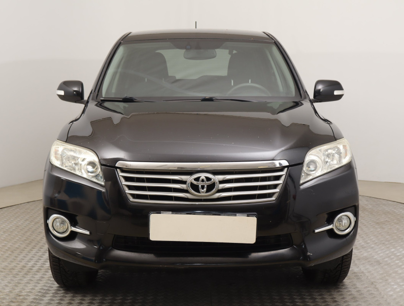 Toyota RAV 4, 2011