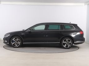 Volkswagen Passat - 2014
