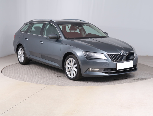 Škoda Superb 2018