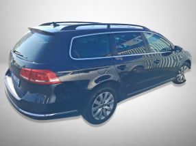 Volkswagen Passat - 2011