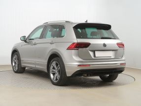 Volkswagen Tiguan - 2018