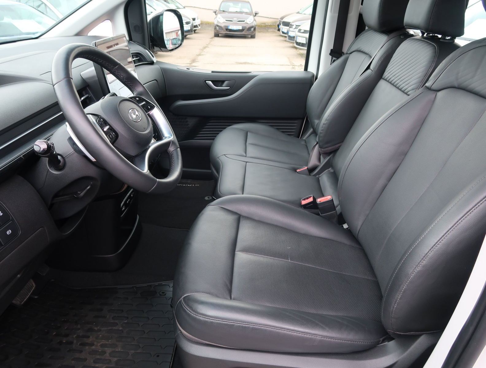 Hyundai Staria - 2022