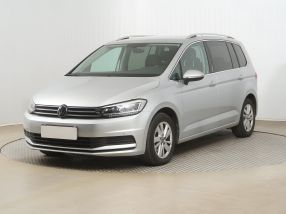 Volkswagen Touran - 2021