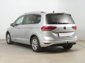 Volkswagen Touran - 2021