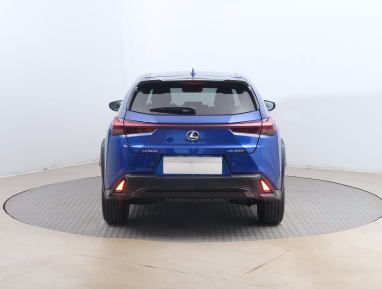 Lexus UX - 2025
