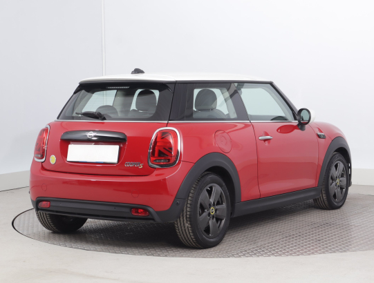MINI Cooper SE 32 kWh