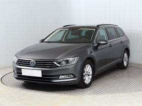 Volkswagen Passat - 2016