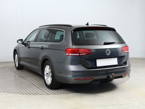 Volkswagen Passat - 2016