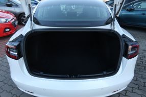 Tesla Model 3 - 2019