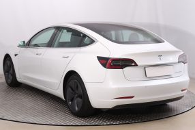 Tesla Model 3 - 2019