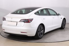Tesla Model 3 - 2019