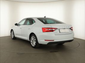 Skoda Superb - 2021