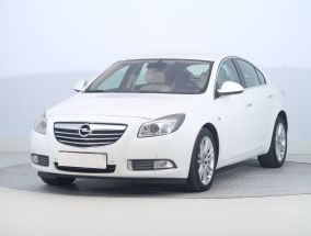 Opel Insignia - 2011
