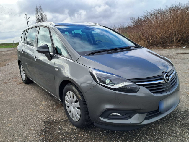 Opel Zafira 2017