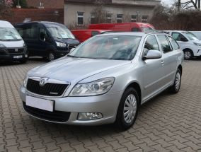 Škoda Octavia - 2012
