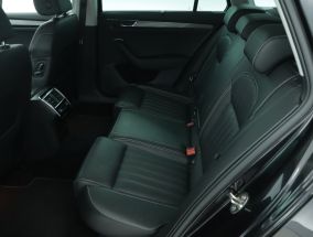 Škoda Superb - 2019