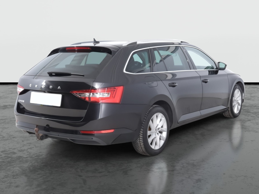 Škoda Superb, 2019