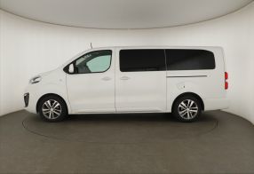 Peugeot Traveller - 2018