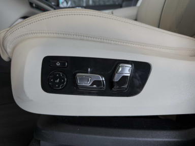 BMW X5 - 2025