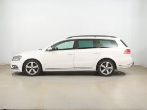 Volkswagen Passat - 2012