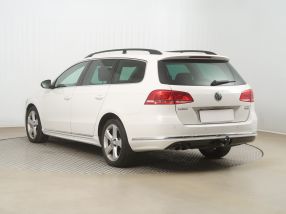 Volkswagen Passat - 2012